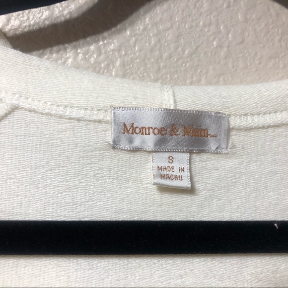 Monroe&Main embroidered light weight hoodie jacket - Picture 11 of 13